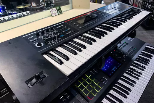 Roland - Juno DS61 61-Key Synthesizer w/Phrase Pads